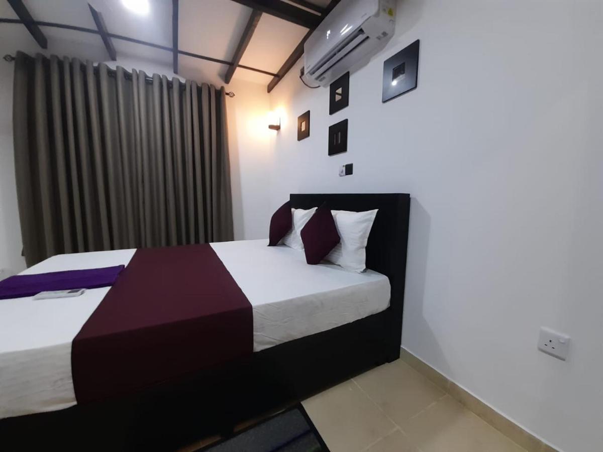 Sobaya Residence Ambalantota Extérieur photo